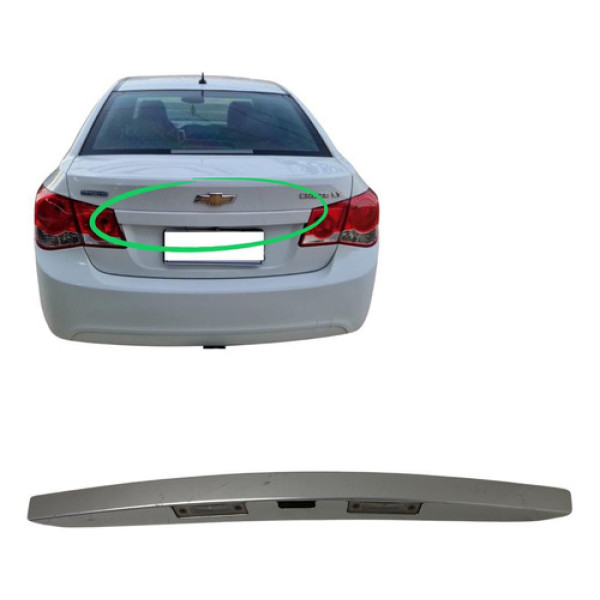 Moldura Luz Placa Traseira Gm Cruze 2012 A  2015